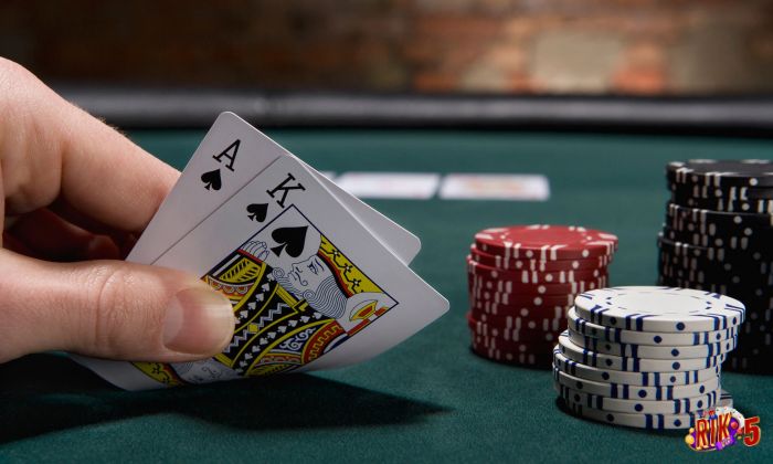 Bỏ túi mẹo chơi Omaha Poker nâng cao tỷ lệ giành chiến thắng